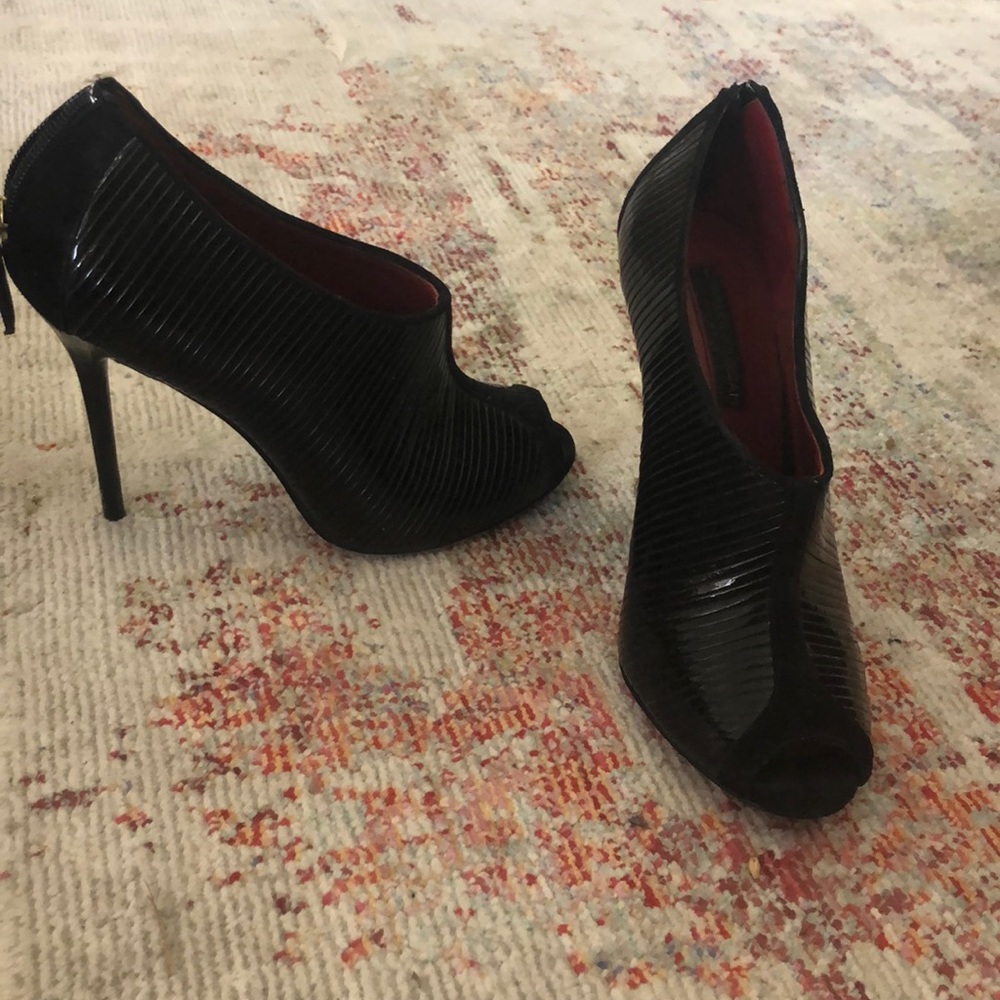 Charles Jordan heels